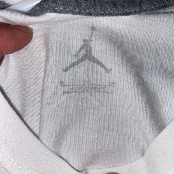 White Jordan 23 T-Shirt - Picture 2 of 2
